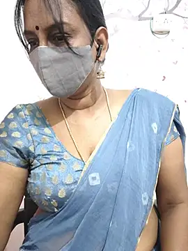 Tamil_Meera12 stripchat live cam model