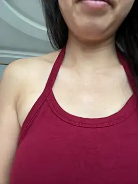 Alicia066 stripchat live cam model