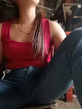 Havana- stripchat live cam model