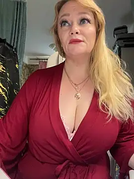 Sweet-blonde stripchat live cam model