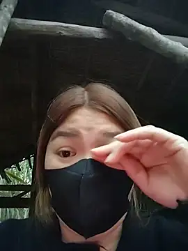 leona118 stripchat live cam model