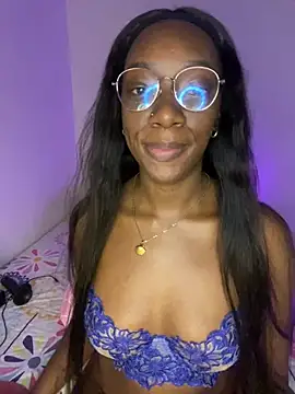 GaiaFiore stripchat live cam model