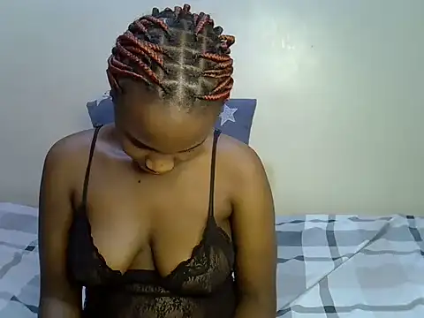 RoyalEve_ stripchat live cam model