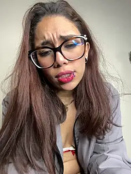 Alice-fire stripchat live cam model