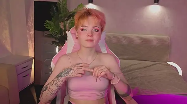 Furry_foxy stripchat live cam model