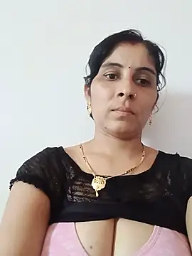 Hot_ree85 stripchat live cam model