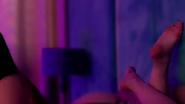 LucyLextonX stripchat live cam model