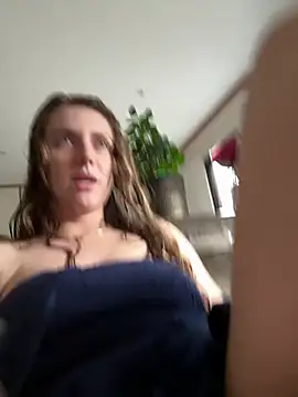MariiD stripchat live cam model