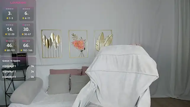 mistress_of_hearts stripchat live cam model