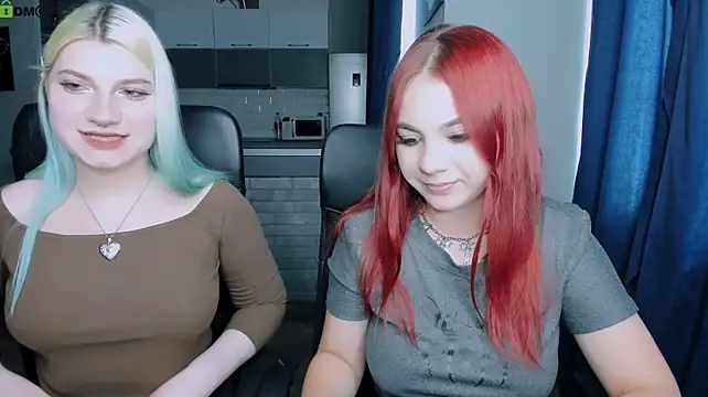 Rada_Kisss stripchat live cam model