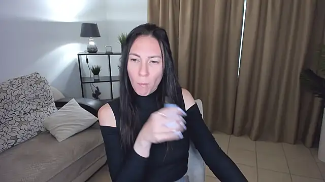 IngaRain stripchat live cam model