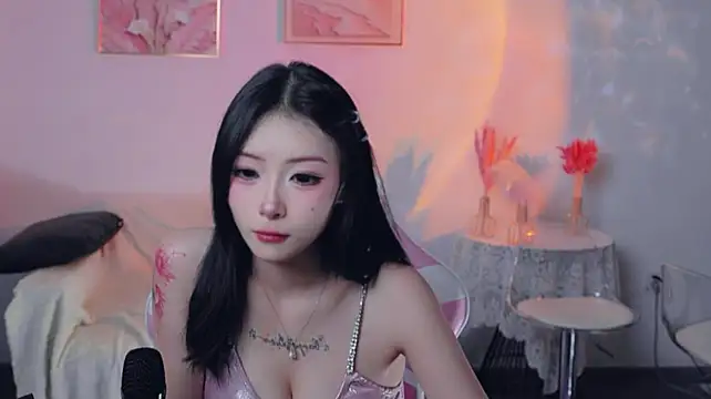 Serendipity--KK stripchat live cam model