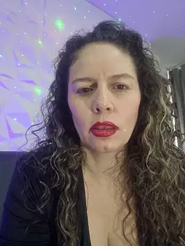 Nina_vallon stripchat live cam model