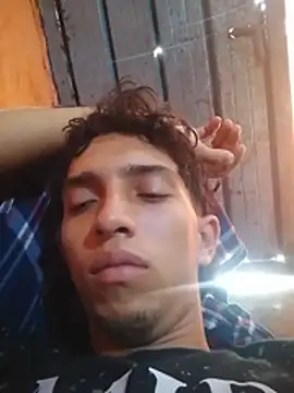 Noscay stripchat live cam model