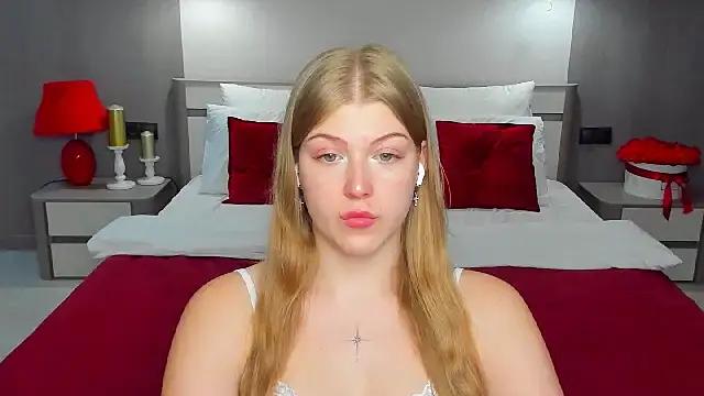 Stella_Light stripchat live cam model