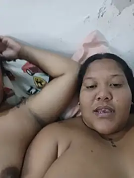 VaneandRossy stripchat live cam model