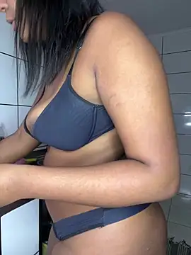 CacauShow01 stripchat live cam model