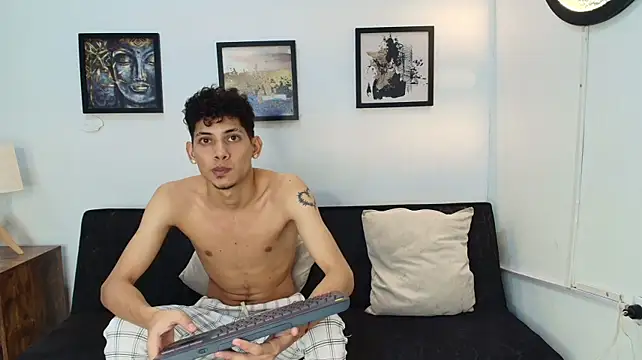 YOUNG_BOYS_HELL stripchat live cam model