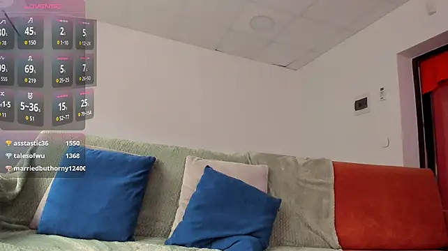 Lea__buns stripchat live cam model