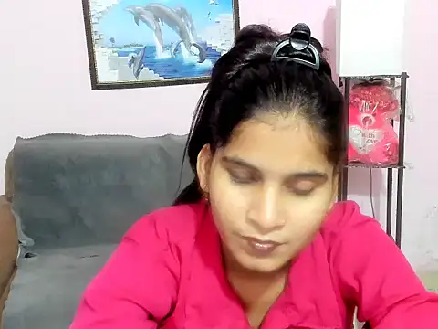 LustyManara stripchat live cam model