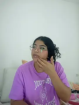 moana_taylor stripchat live cam model