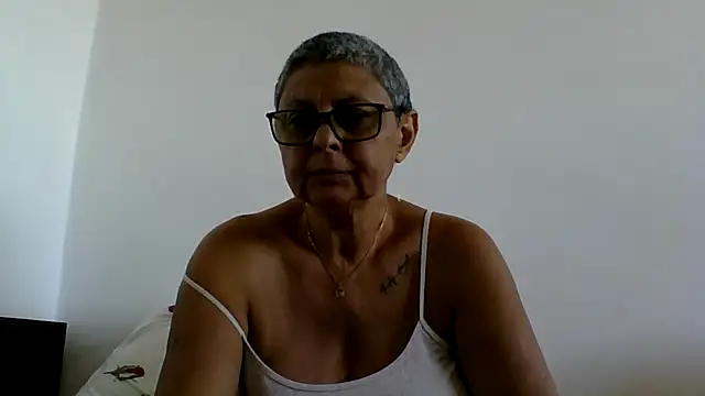 roseblak42 stripchat live cam model