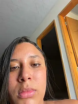 Victoria_Owens stripchat live cam model