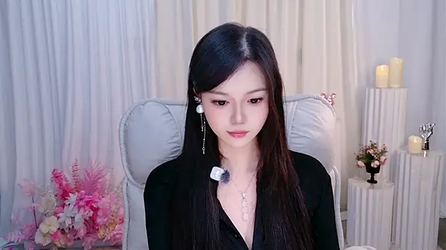 echo-ya stripchat live cam model