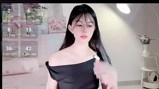 lvy-w stripchat live cam model