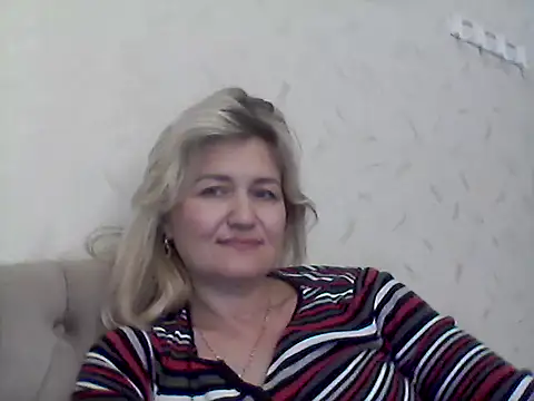 Tareliy stripchat live cam model