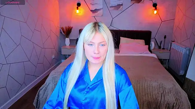 Catherine_Everly1 stripchat live cam model