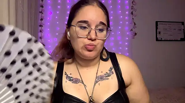 MellisaDark stripchat live cam model