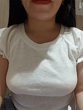Mina-02 stripchat live cam model