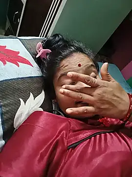Manbi_bhabi stripchat live cam model
