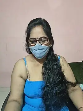 Luckybb-36a stripchat live cam model