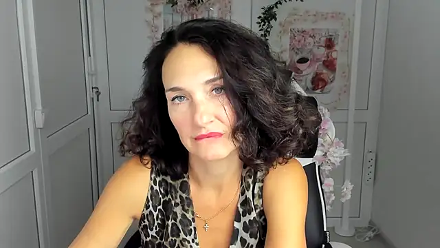 OliviaKateee stripchat live cam model
