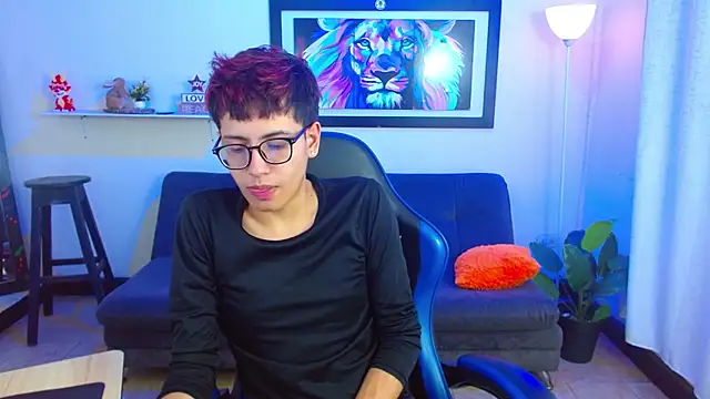 alexcum_18 stripchat live cam model