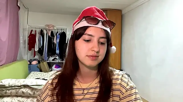 Soremi stripchat live cam model