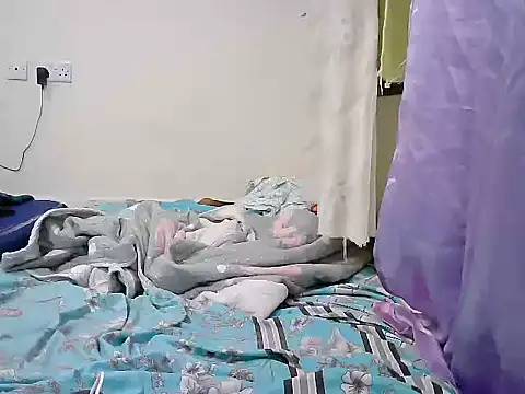 Jazzy_ebony stripchat live cam model