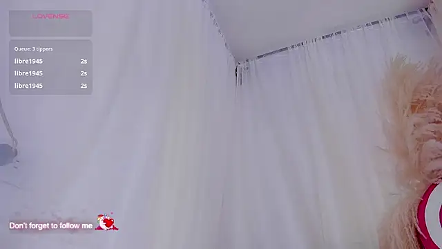 brittany_williams_ stripchat live cam model