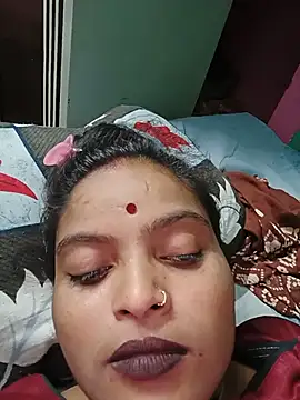 Manbi_bhabi stripchat live cam model