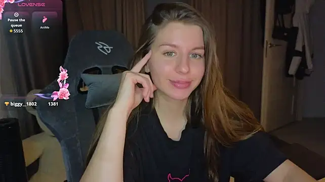 sugarrr_lady stripchat live cam model