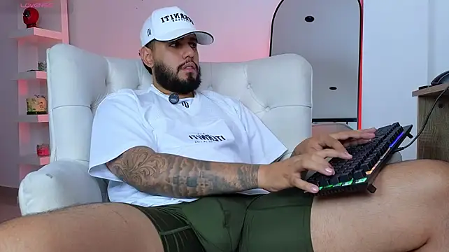 eyesconeso_ stripchat live cam model