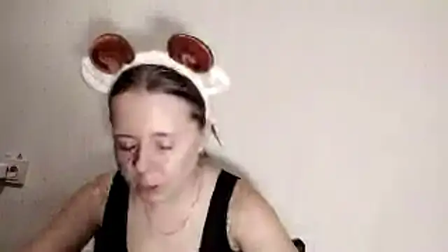 SusieDrentlaw stripchat live cam model
