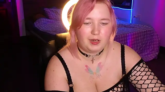 PlushyDevil stripchat live cam model