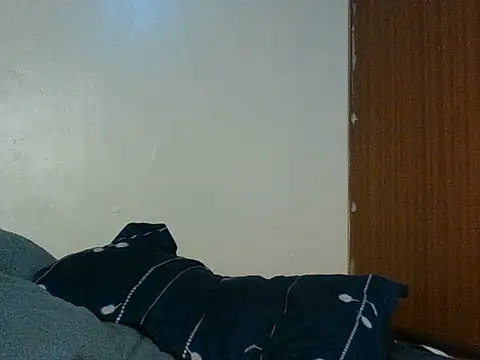 Hunnybloom stripchat live cam model