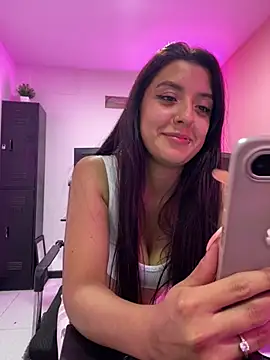 Moon_Rouge stripchat live cam model