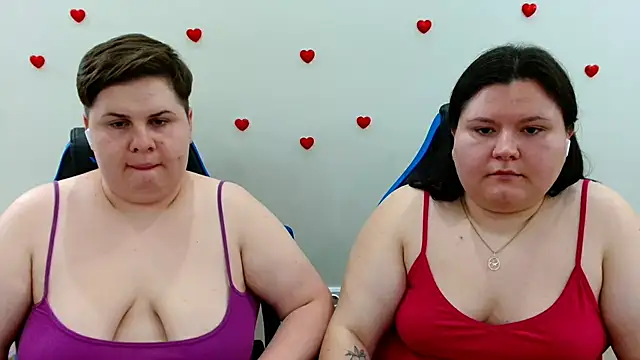 BeckyAndHellen stripchat live cam model