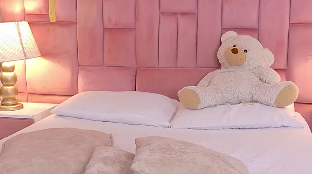 ArianaFranco stripchat live cam model