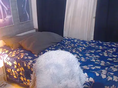 yourasiandoll stripchat live cam model